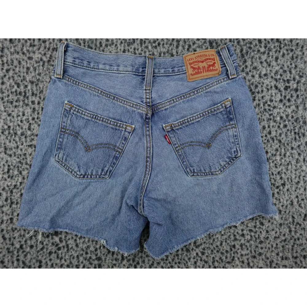 Levi's '94 Baggy Shorts Womens 26 Blue Raw Hem High Rise Denim